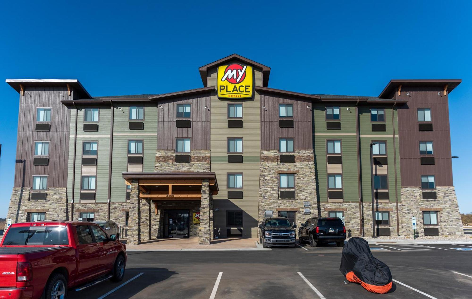 My Place Hotel-Watertown, Sd Bagian luar foto