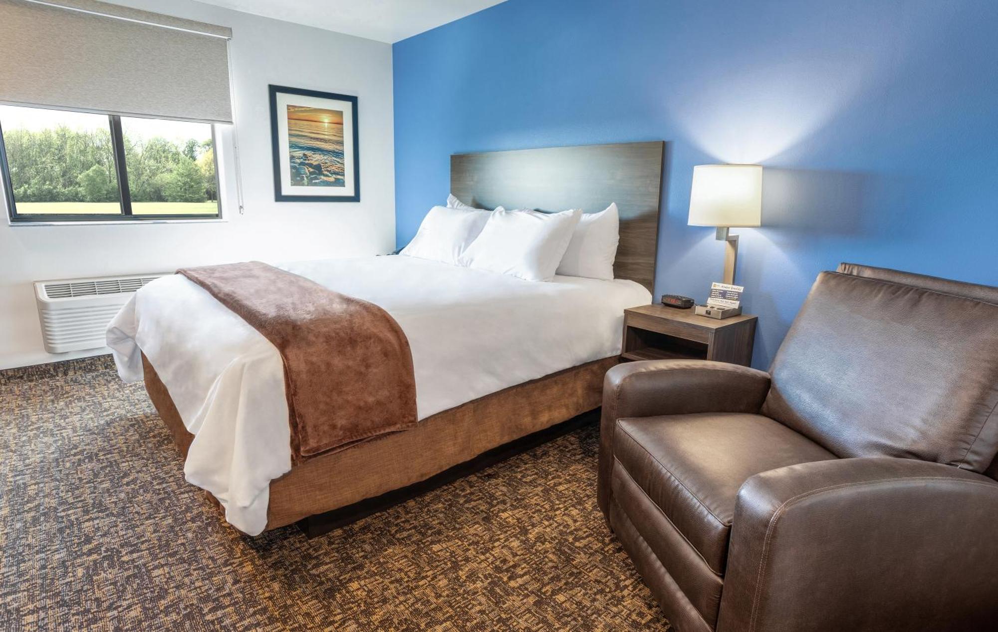 My Place Hotel-Watertown, Sd Bagian luar foto